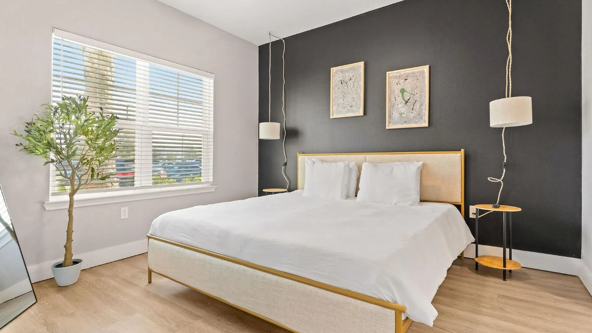 Apartment Private Full King-Size Bed Haven, Resort Pool, & Great Pool Orlando